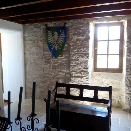 L'auberge Medievale - Maison D'hotes 3*